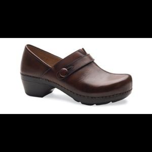 Dansko clog